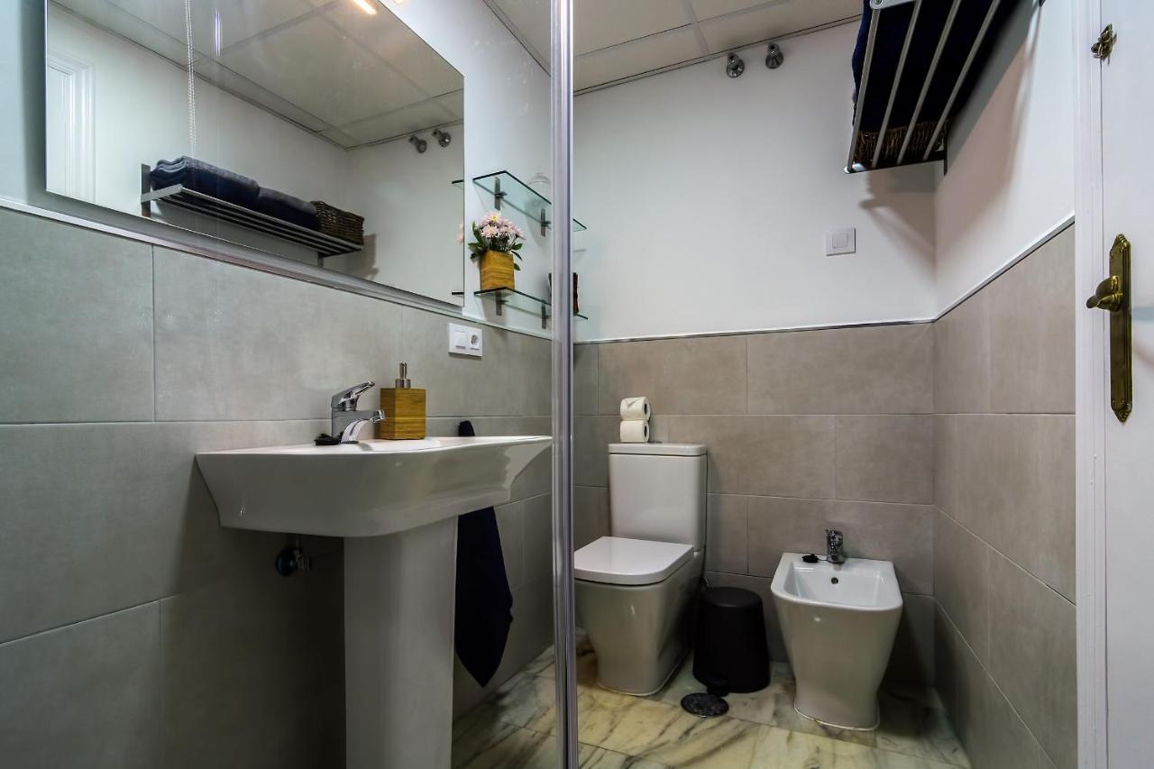 More Center Apartment セビリア エクステリア 写真